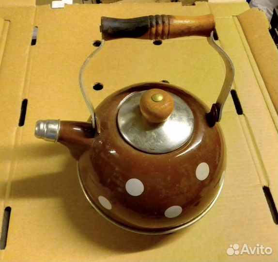 Чайник со свистком