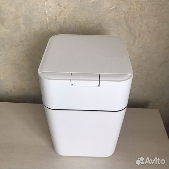 Мусорное ведро. Новое