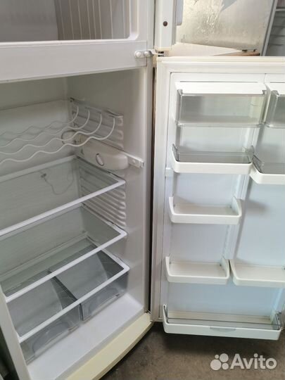 Холодильник atlant двухкамерный б/у 170см