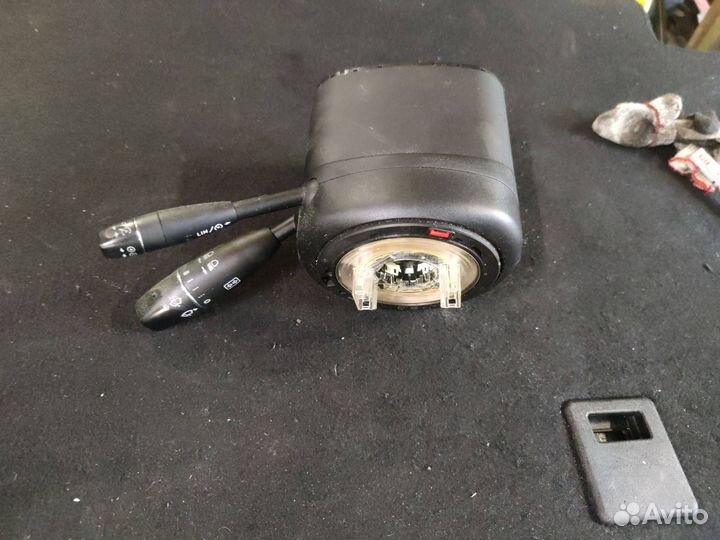 Переключатель подрулевой (стрекоза) Mercedes-Benz