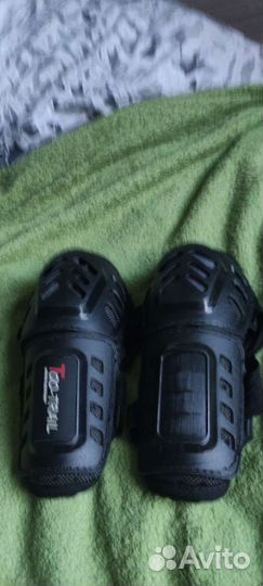 Налокотники