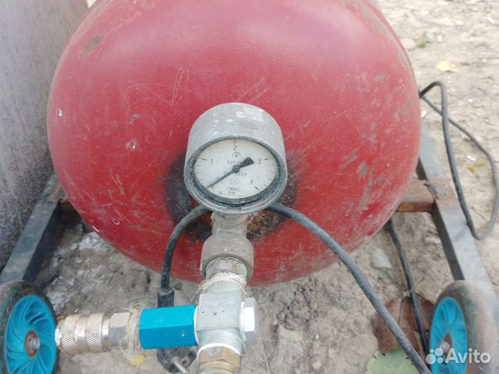 Воздушный компрессор