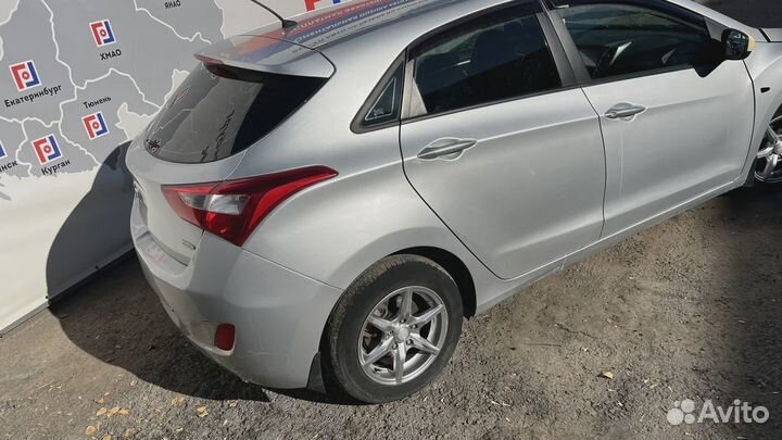 Усилитель заднего бампера Hyundai i30 (GD) 86631A6000