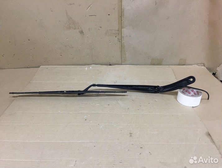 Поводок дворника передний правый Foton Toano