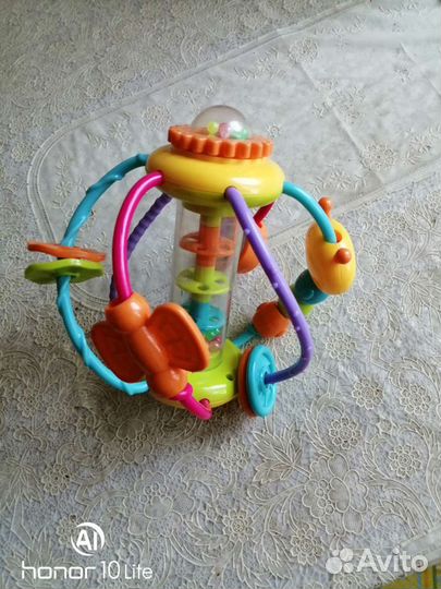 Развивающие игрушки