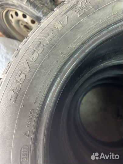 Michelin Latitude Tour 235/55 R17