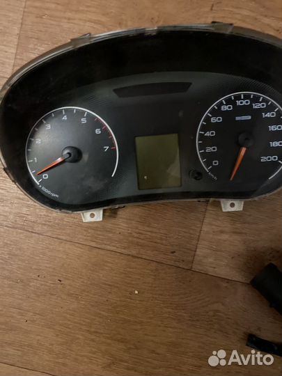 Щиток приборов LADA granta