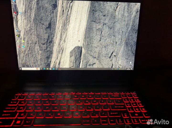 MSI katana GF66 11UE