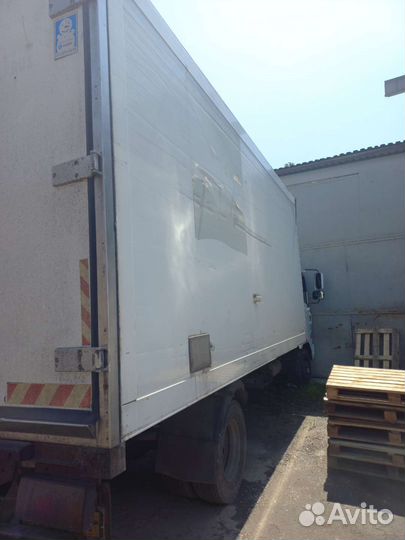 Будка с рефрижератором