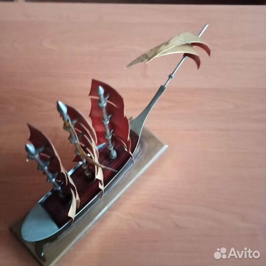 Ковровое покрытие с длинным вытянутым ворсом