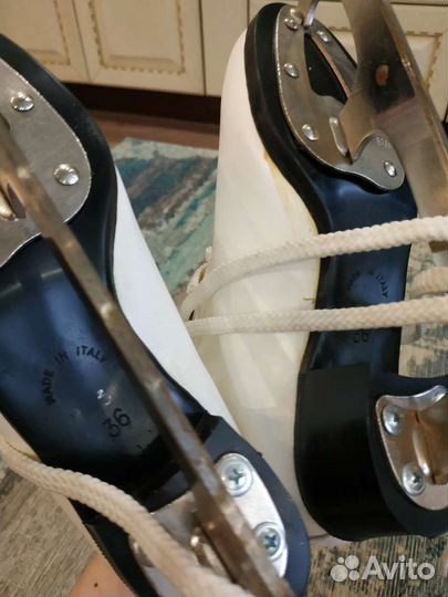 Коньки фигурные 36 размер