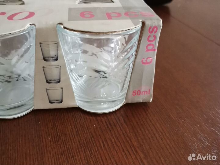 Бокалы и стопки