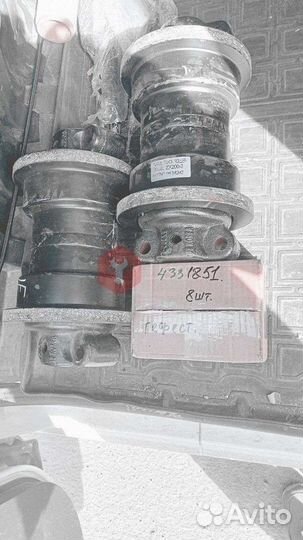 Каток поддерживающий Hitachi R912STD 9062406