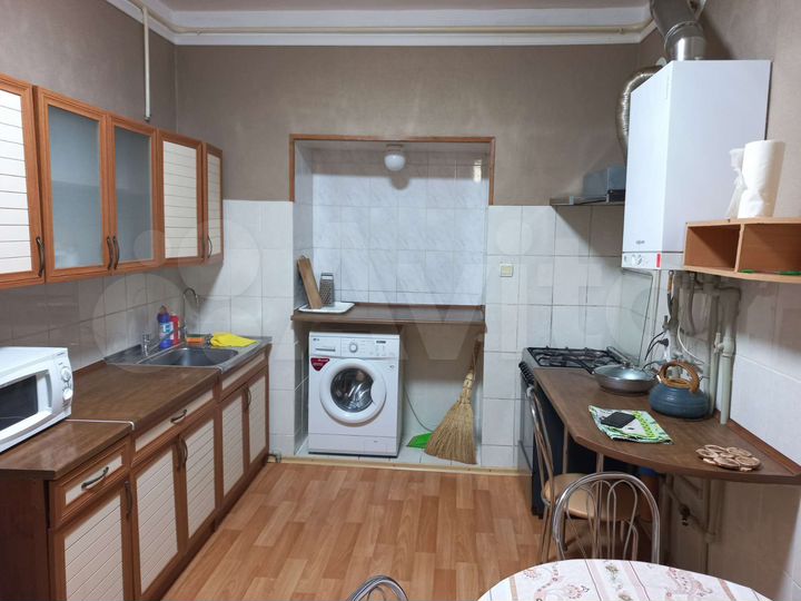 2-к. квартира, 52 м², 1/1 эт.