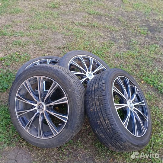 Комплект колес r17 Weds Rizley