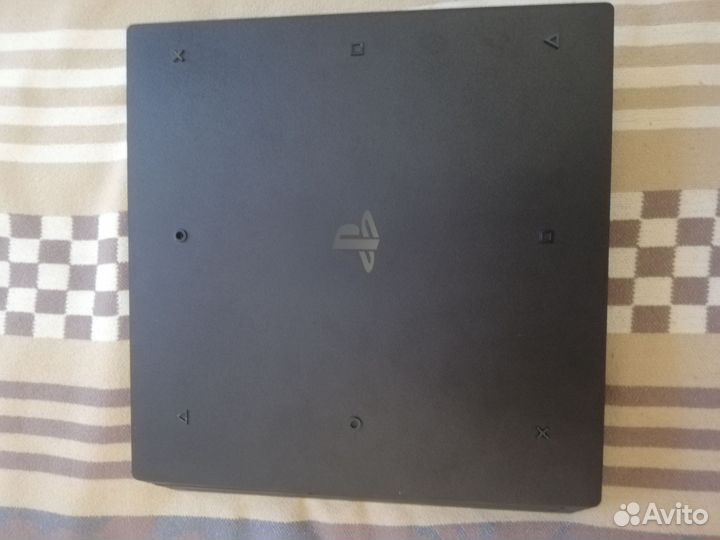 Sony playstation Ps4 Pro CUN 7208