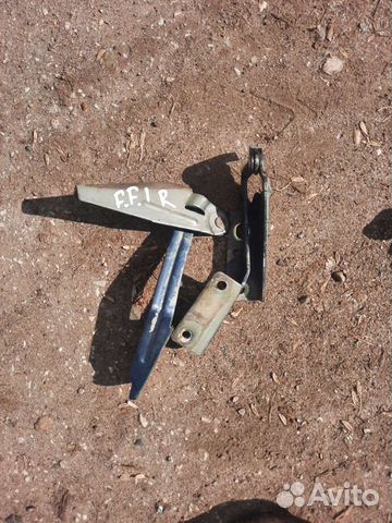 Петли капота багажника Ford Focus I