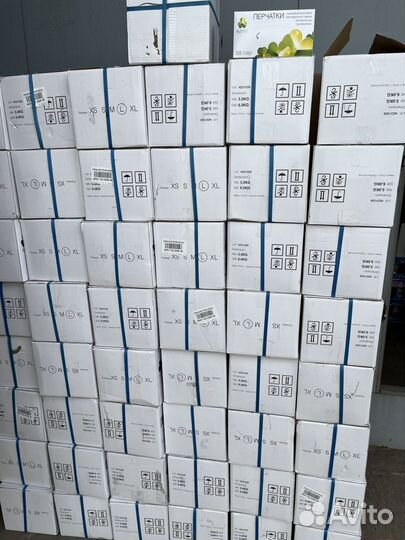 Перчатки виниловые L оптом