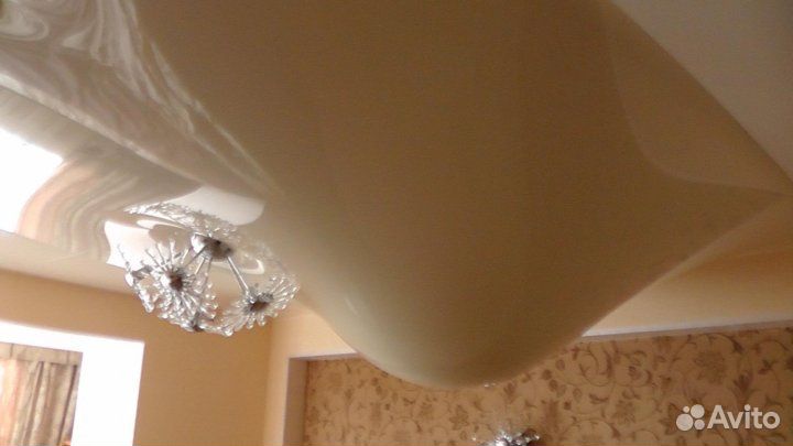 Слив воды и ремонт натяжного потолка,порезы