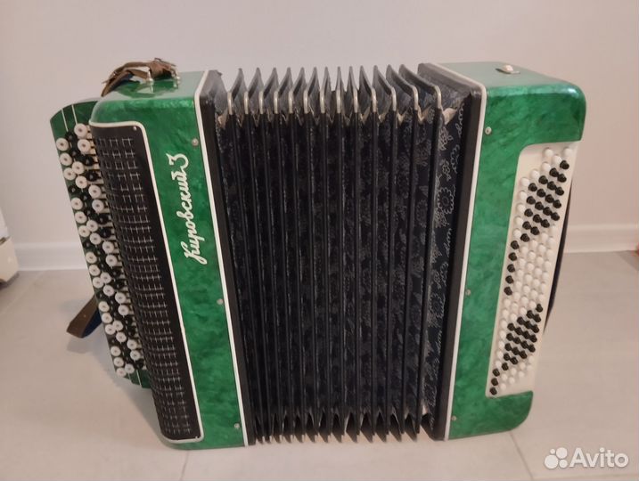 Баян кировский 3