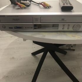 DVD/VHS-плеер Samsung DVD-VR321 combo