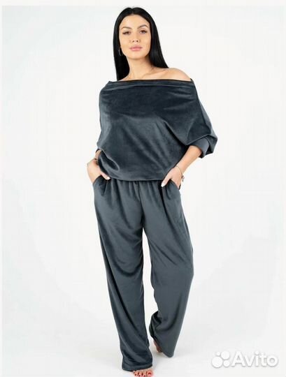 Спортивный костюм плюшевый женский