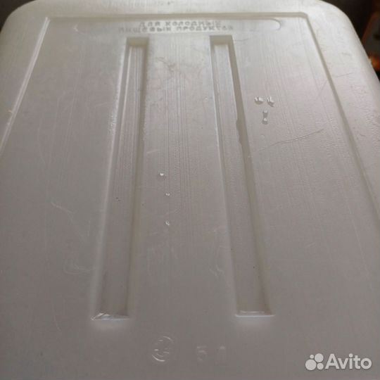 Канистра пластиковая 5 л.бутыль старинный