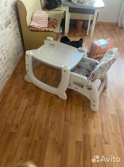 Детский стул для кормления малыша трансформер