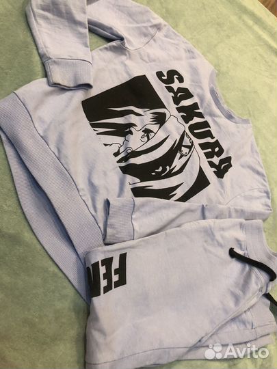 Вещи на девочку 134,140,146