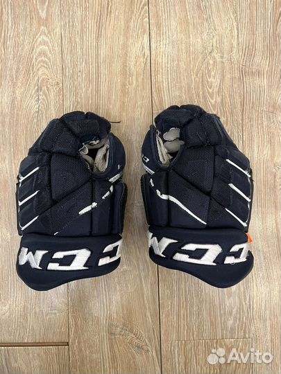 Краги хоккейные CCM