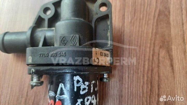 Регулятор (клапан) холостого хода Renault Logan