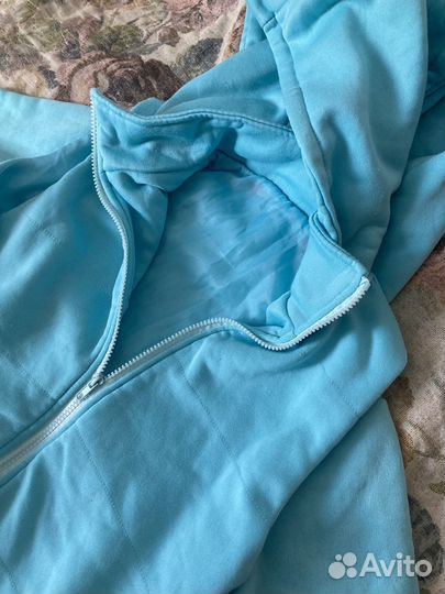 Спортивный костюм женский