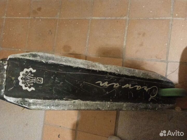 Трюковой самокат