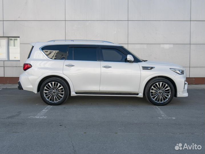 Infiniti QX80 5.6 AT, 2021, 70 479 км