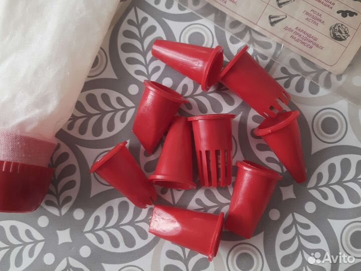 Кондитерский шприц с насадками