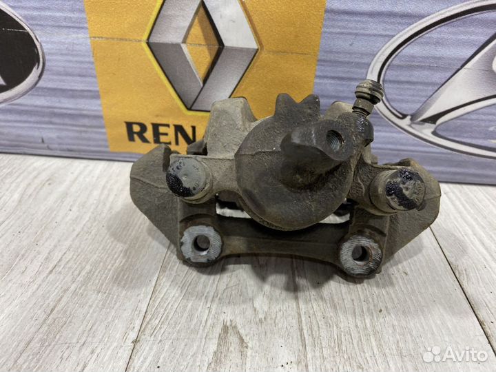 Суппорт тормозной перед Renault sandero stepway 2