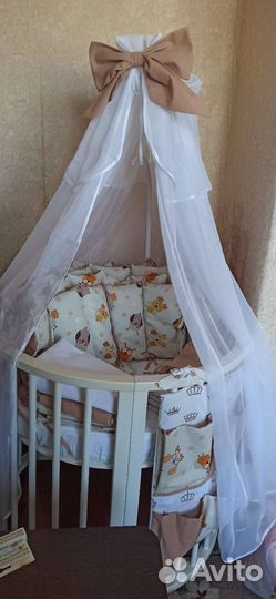 Детская кроватка