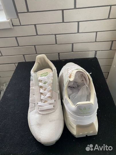 Кроссовки Adidas retropy e5