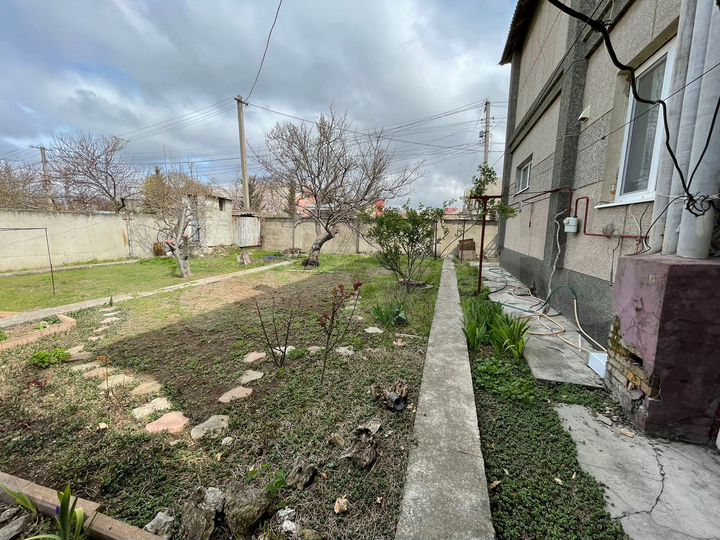 Дом 360 м² на участке 8 сот.