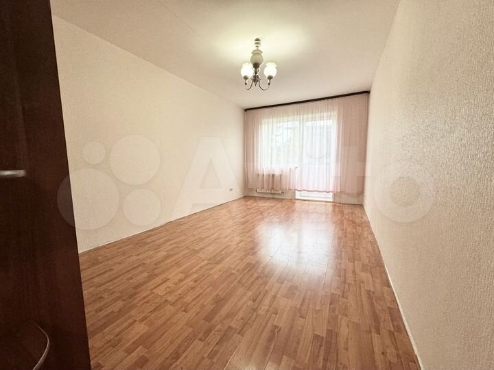 2-к. квартира, 53,4 м², 1/3 эт.