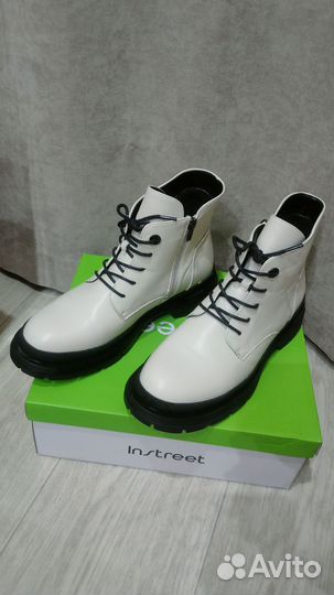 Ботинки женские