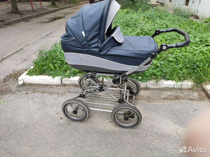 Коляска Roan Emma