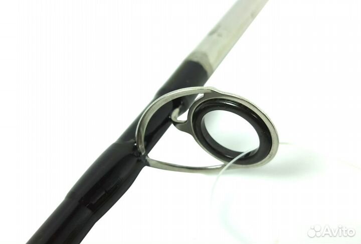 Спиннинг крокодил 2,4 м (штекер) с гайкой 2402