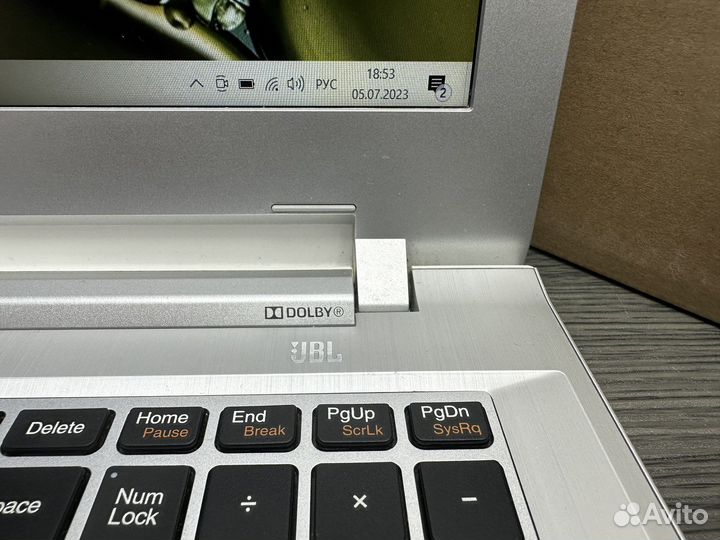 Красивый мощный Lenovo core i5-5200 8Gb SSD 256Gb