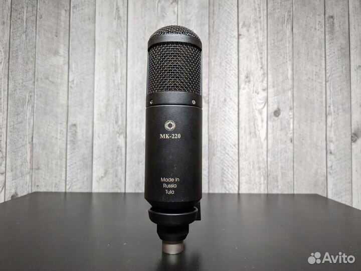 Студийный конденсаторный микрофон Октава мк-220