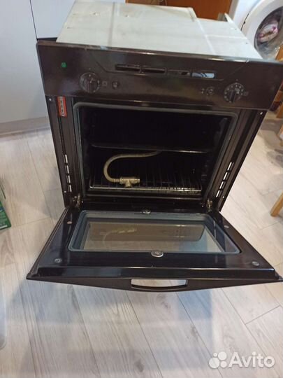 Газовая духовка Ariston