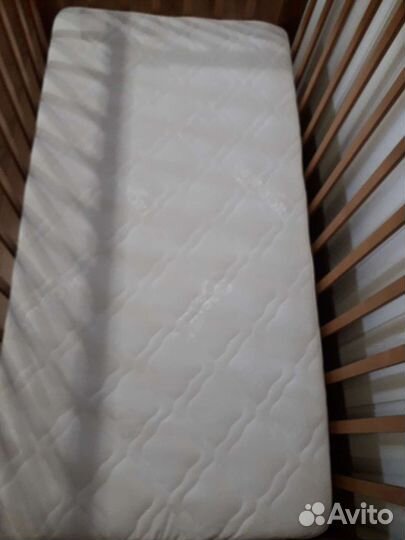 Манеж детский с матрасом