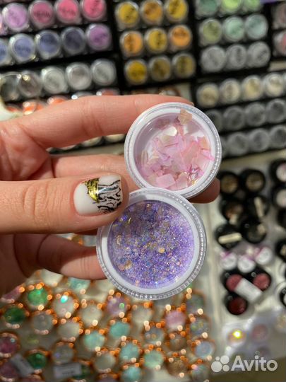 Слайдеры и наклейки для ногтей