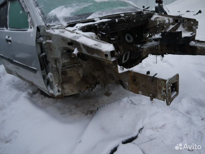 Лонжерон передний правый Ford Focus I (1998—2004)