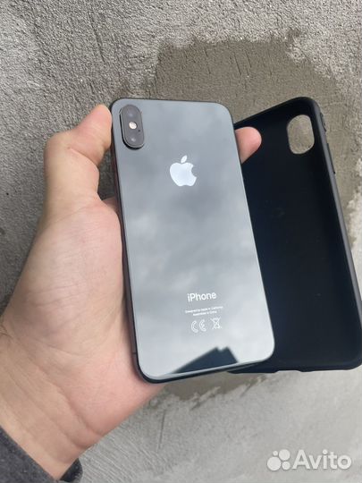 iPhone Xs, 64 ГБ